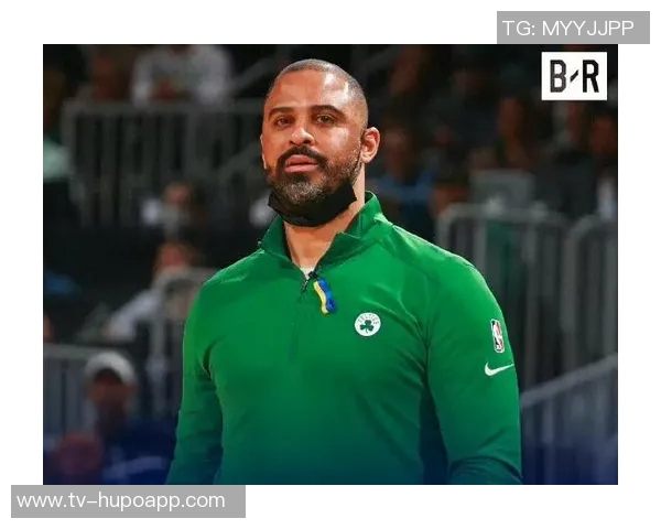 塞尔维亚教练点评绿军马祖拉：敢于批评核心却懂得把握分寸