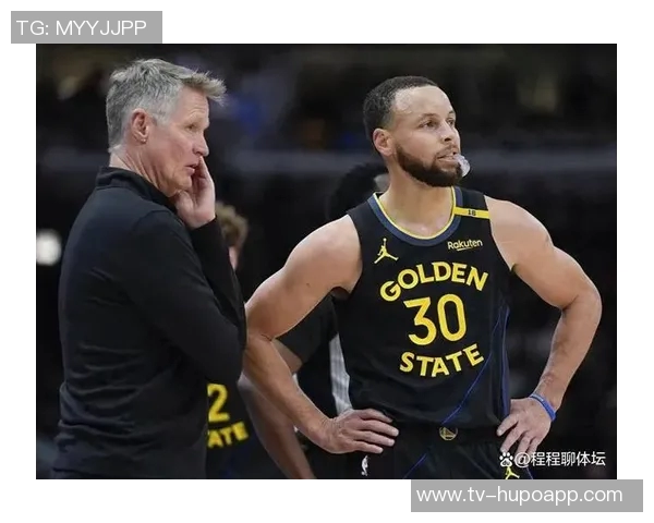 科尔感激库里和巴特勒的场边支持这对年轻球员成长至关重要